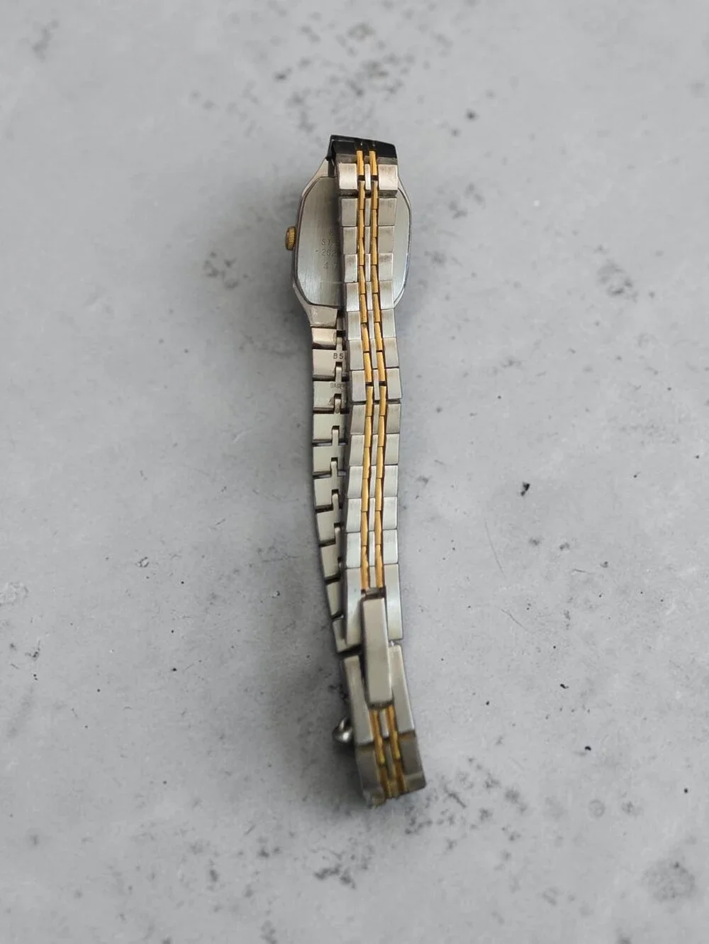 SEIKO Vintage Women's Watch 2Y00-5279 NEED Battery